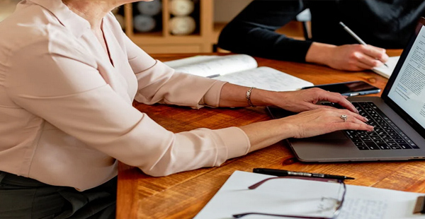 公司品牌戰(zhàn)略怎么規(guī)劃？制定考慮哪些內(nèi)容？